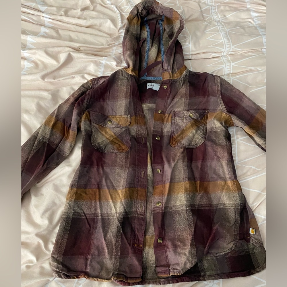 BEAUTIFUL Womens  Carhartt Hooded Flannel